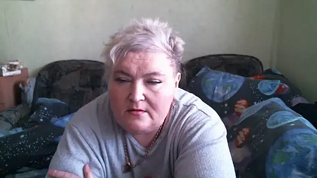 Snapshot of Lana555 chatting on 04/20/26, 06:16 Lana555 online show from 04/20/26, 06:16