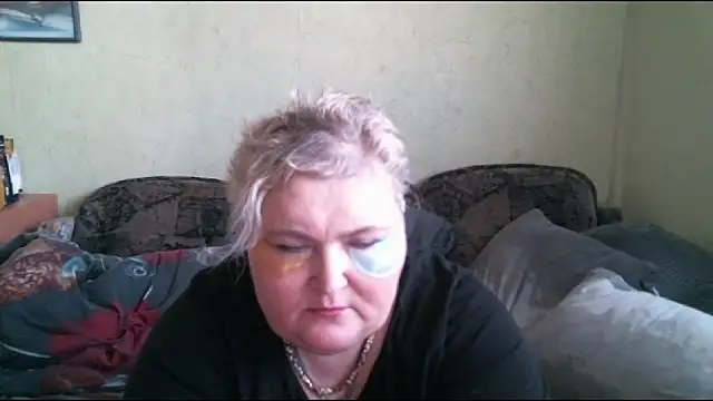 Snapshot of Lana555 chatting on 03/21/25, 11:12 Lana555 online show from 03/21/25, 11:12