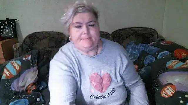 Snapshot of Lana555 chatting on 10/03/25, 06:20 Lana555 online show from 10/03/25, 06:20
