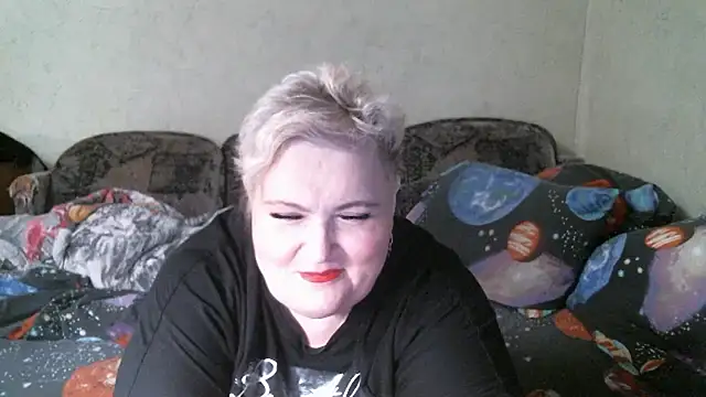 Snapshot of Lana555 chatting on 06/18/26, 09:20 Lana555 online show from 06/18/26, 09:20