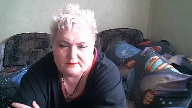 Snapshot of Lana555 chatting on 04/24/26, 07:21 Lana555 online show from 04/24/26, 07:21