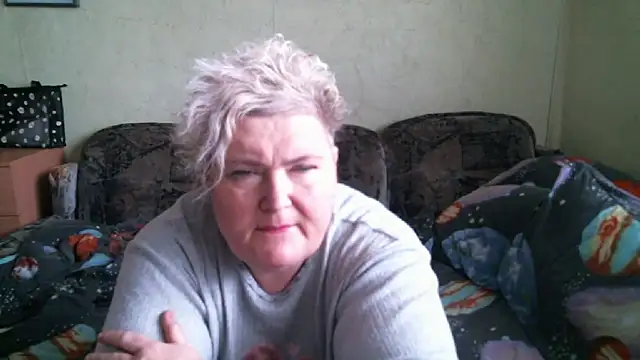 Snapshot of Lana555 chatting on 10/16/25, 11:07 Lana555 online show from 10/16/25, 11:07