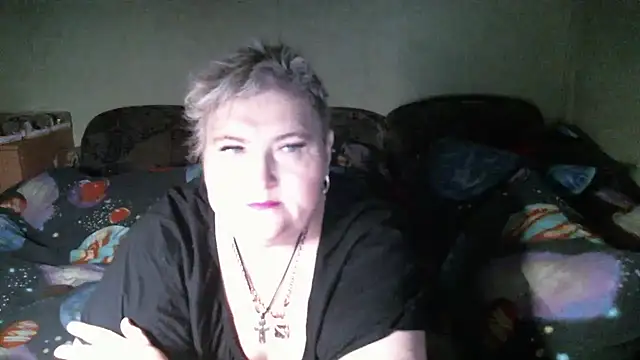 Snapshot of Lana555 chatting on 04/12/26, 01:31 Lana555 online show from 04/12/26, 01:31