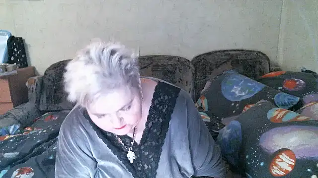 Snapshot of Lana555 chatting on 04/27/26, 09:24 Lana555 online show from 04/27/26, 09:24