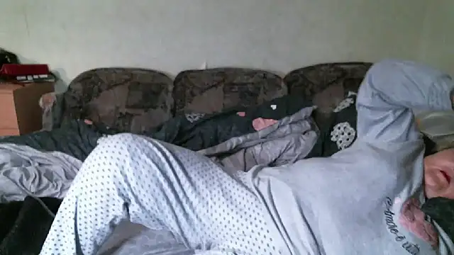 Snapshot of Lana555 chatting on 12/03/25, 08:08 Lana555 online show from 12/03/25, 08:08