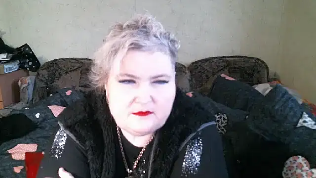 Snapshot of Lana555 chatting on 11/14/25, 01:37 Lana555 online show from 11/14/25, 01:37