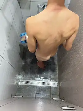 winds1069 online show from 12/05/25, 08:13