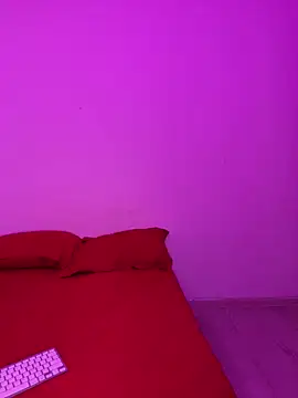 Mihadttraf online show from 09/15/25, 12:55