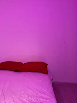 Mihadttraf online show from 09/18/25, 10:35