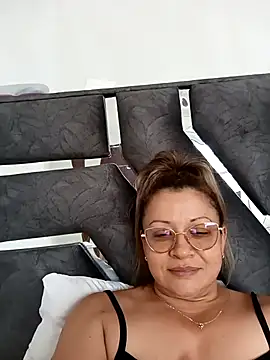 Asuna yuuky online show from 10/14/25, 11:44