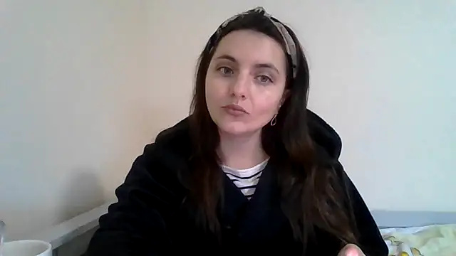 DInaraXRose online show from 12/03/25, 11:53