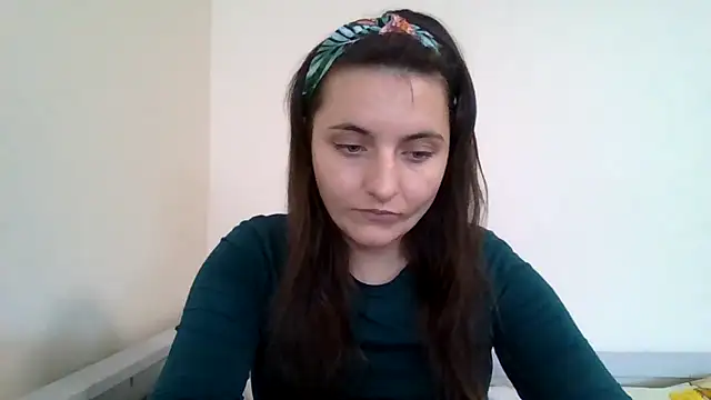 DInaraXRose online show from 11/06/25, 11:14