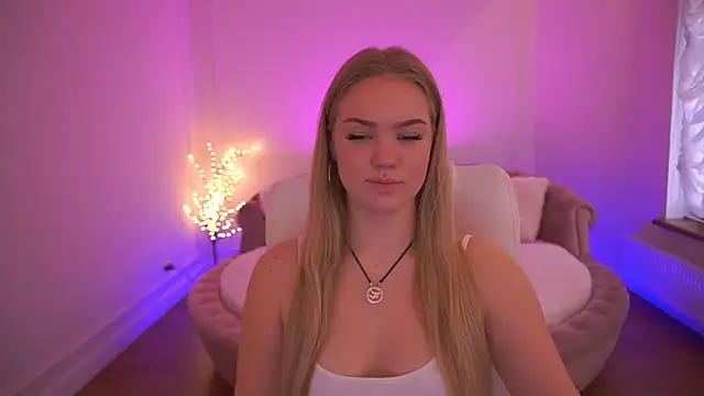 CelesteNoir online show from 12/19/25, 08:27