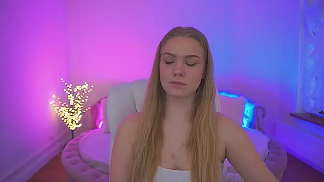 CelesteNoir online show from 02/18/26, 08:44