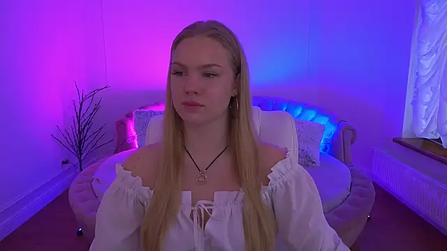 CelesteNoir online show from 12/23/25, 08:02