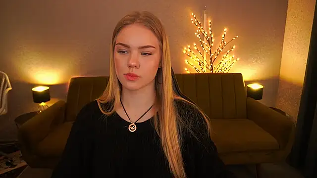 CelesteNoir online show from 12/02/25, 07:54