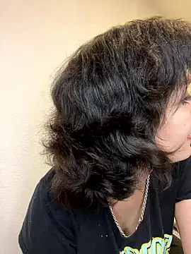 Snapshot of Piggiteablacktea chatting on 01/17/26, 01:42 Piggiteablacktea online show from 01/17/26, 01:42