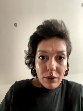 Piggiteablacktea online show from 10/25/25, 07:51