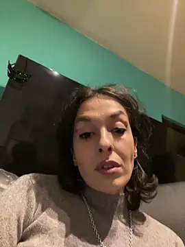 Snapshot of Piggiteablacktea chatting on 03/27/26, 07:04 Piggiteablacktea online show from 03/27/26, 07:04