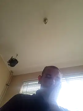 Snapshot of piercingpik chatting on 01/13/26, 11:36 piercingpik online show from 01/13/26, 11:36