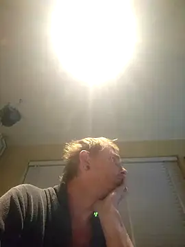 piercingpik online show from 10/14/25, 06:41