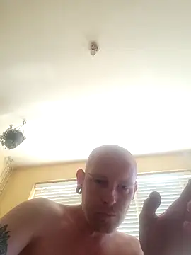 piercingpik online show from 05/25/26, 09:30