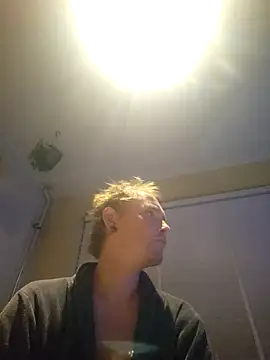 piercingpik online show from 11/06/25, 09:08