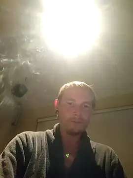 piercingpik online show from 05/18/26, 09:52