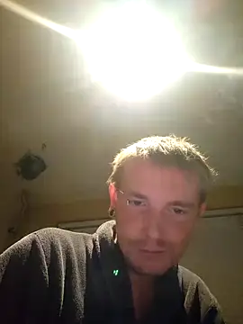 piercingpik online show from 09/30/25, 07:42