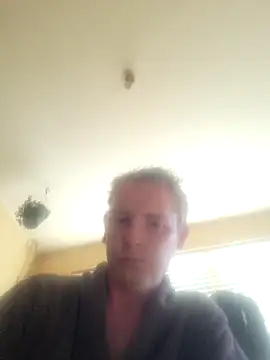 piercingpik online show from 04/20/26, 07:44