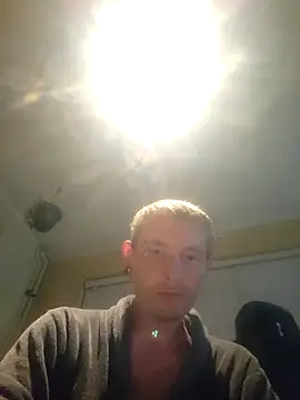 piercingpik online show from 05/04/26, 07:50