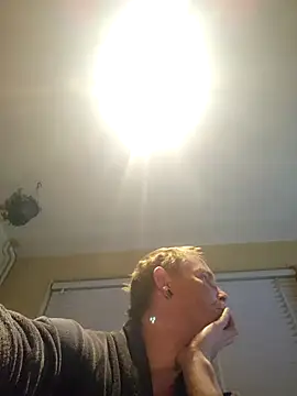 piercingpik online show from 09/13/25, 06:52