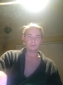 piercingpik online show from 12/21/25, 10:43