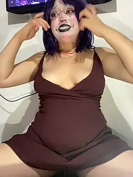 Lucy YupiSweet online show from 06/04/26, 07:02