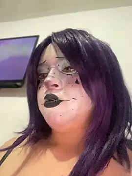 Lucy YupiSweet online show from 04/18/26, 10:06