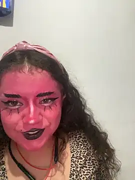 Lucy YupiSweet online show from 04/10/26, 08:43