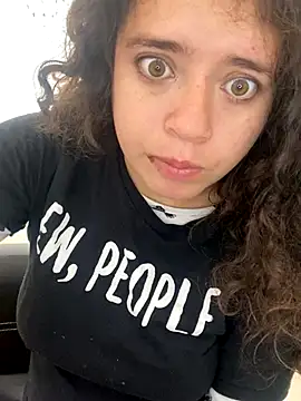 Lucy YupiSweet online show from 11/16/25, 05:06