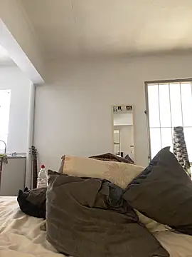 Lucy YupiSweet online show from 12/19/25, 08:11