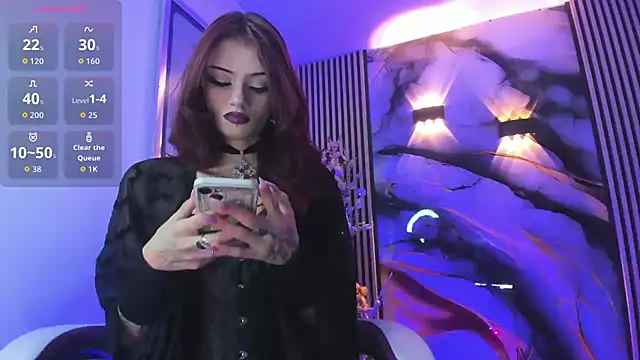 chloe jacksonn online show from 12/13/25, 11:00