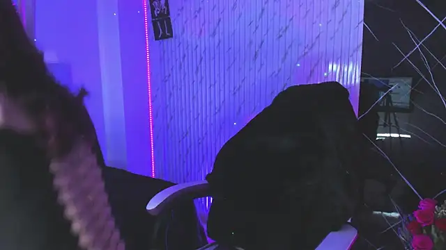 chloe jacksonn online show from 11/13/25, 10:24