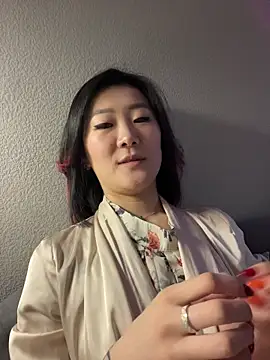 AikoYamada online show from 11/09/25, 06:28