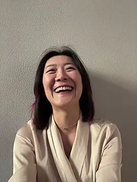 AikoYamada online show from 10/19/25, 06:49