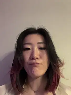 AikoYamada online show from 10/27/25, 06:03