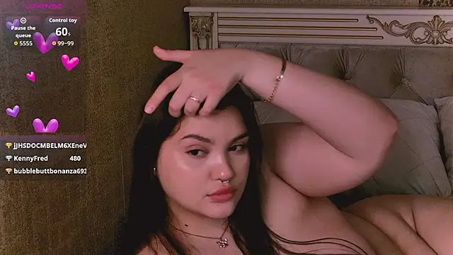 EmilyHyde online show from 11/15/25, 08:29