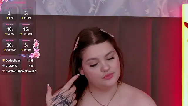 Snapshot of EmilyHyde chatting on 05/31/26, 04:40 EmilyHyde online show from 05/31/26, 04:40