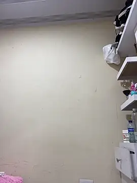 Vliacoooper2 online show from 12/20/25, 06:38