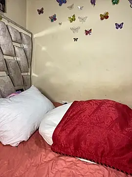 Vliacoooper2 online show from 10/21/25, 06:02