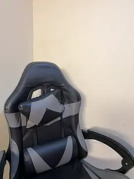 Vliacoooper2 online show from 03/29/26, 10:39