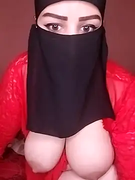 Snapshot of Sofia_maroc99 chatting on 04/24/26, 12:23 Sofia maroc99 online show from 04/24/26, 12:23