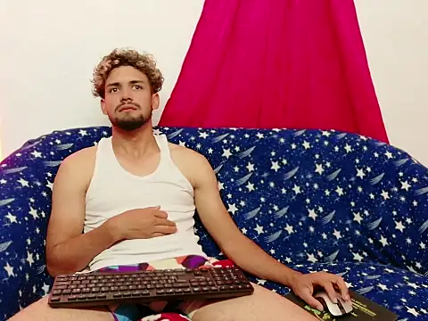 Snapshot of cristian-gp chatting on 10/31/25, 01:46 cristian-gp online show from 10/31/25, 01:46